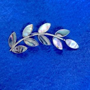 Vintage alpaca Mexico brooch